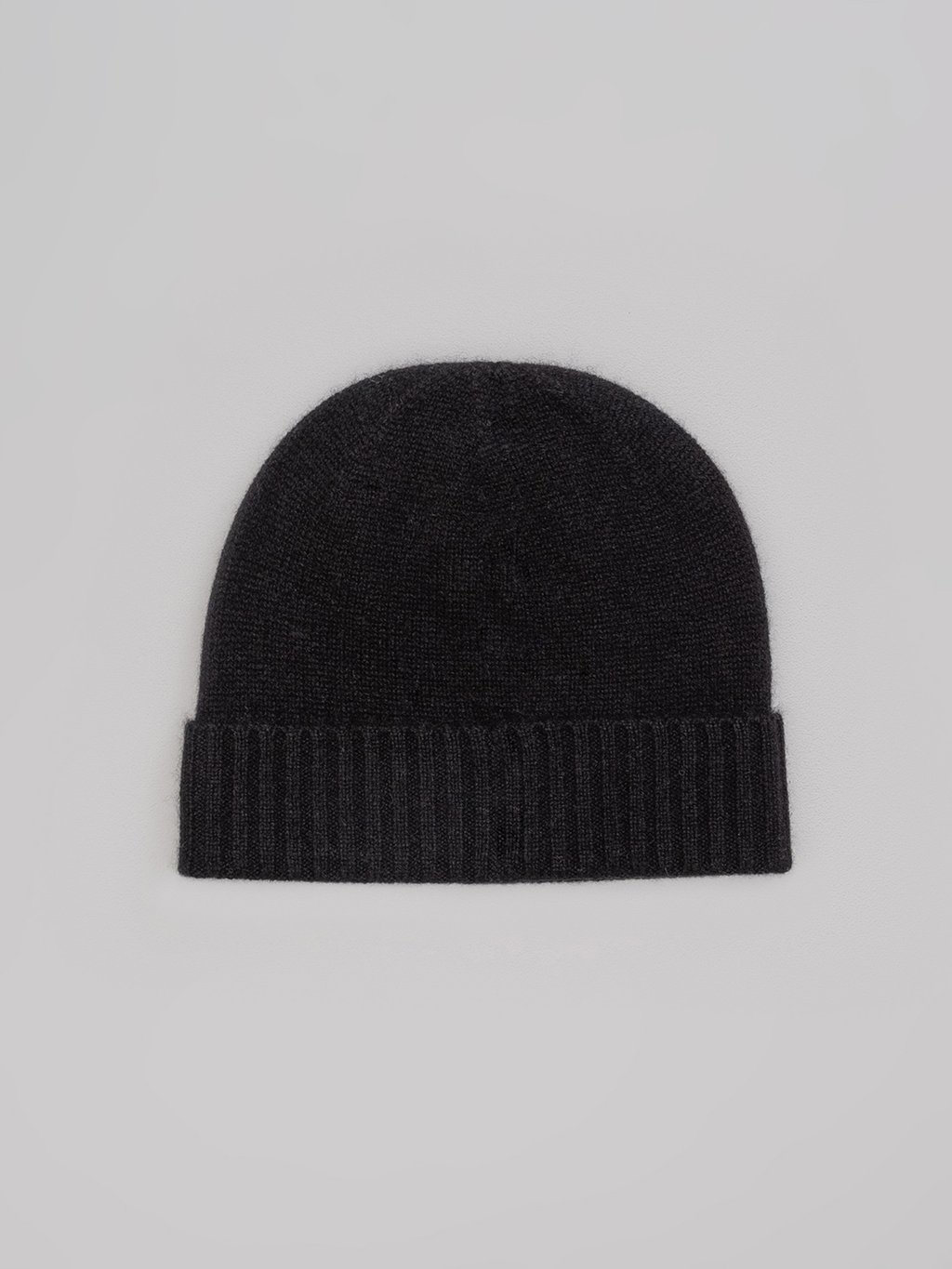 Detailansicht von Mütze aus Cashmere von DANIELS