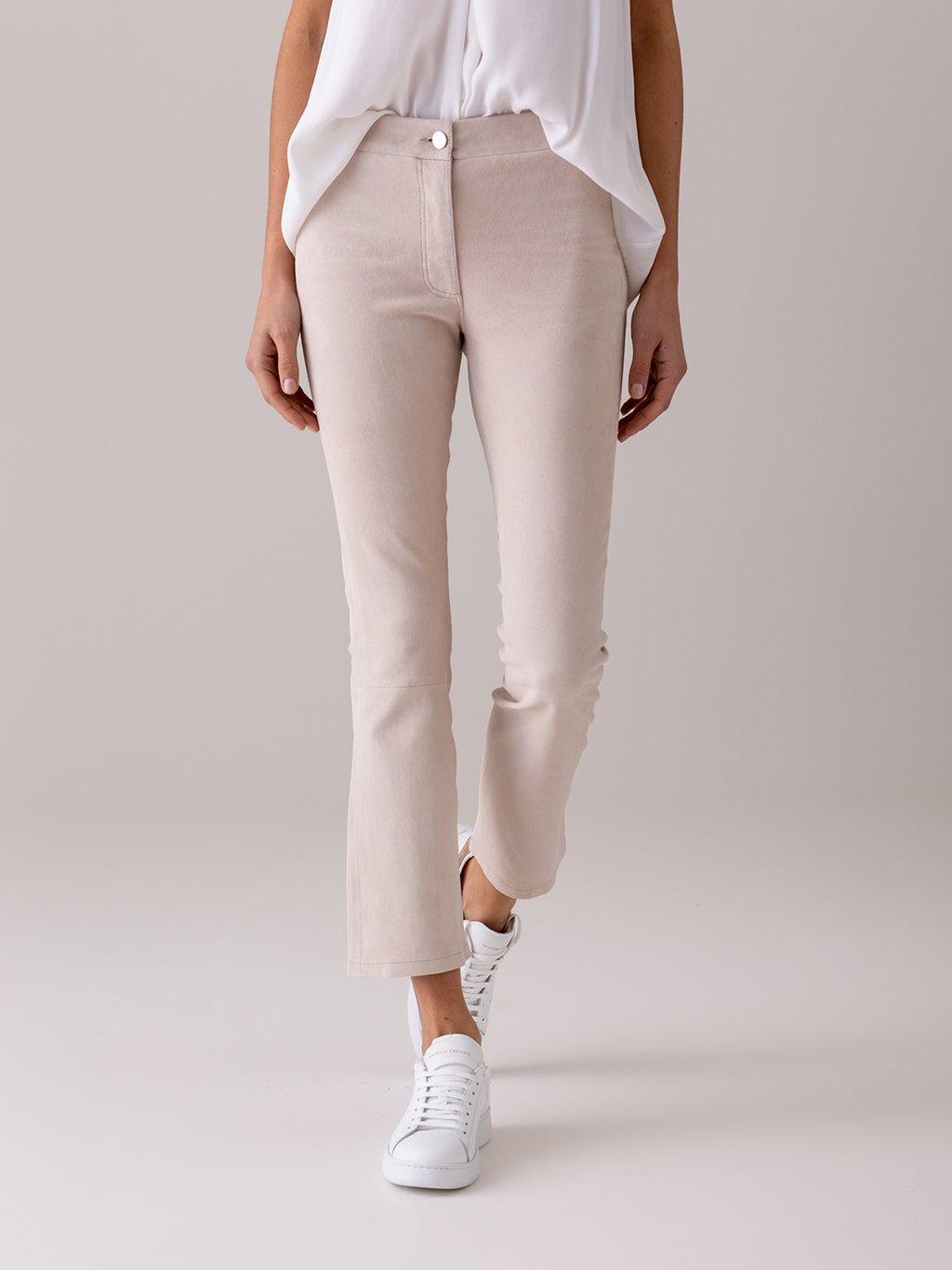 Detailansicht von Velour-Lederhose von ARMA