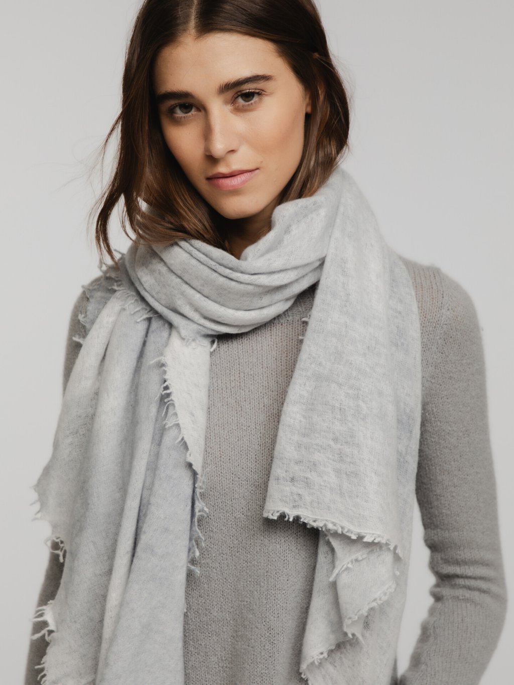 Detailansicht von Schal aus Cashmere von PUR SCHOEN