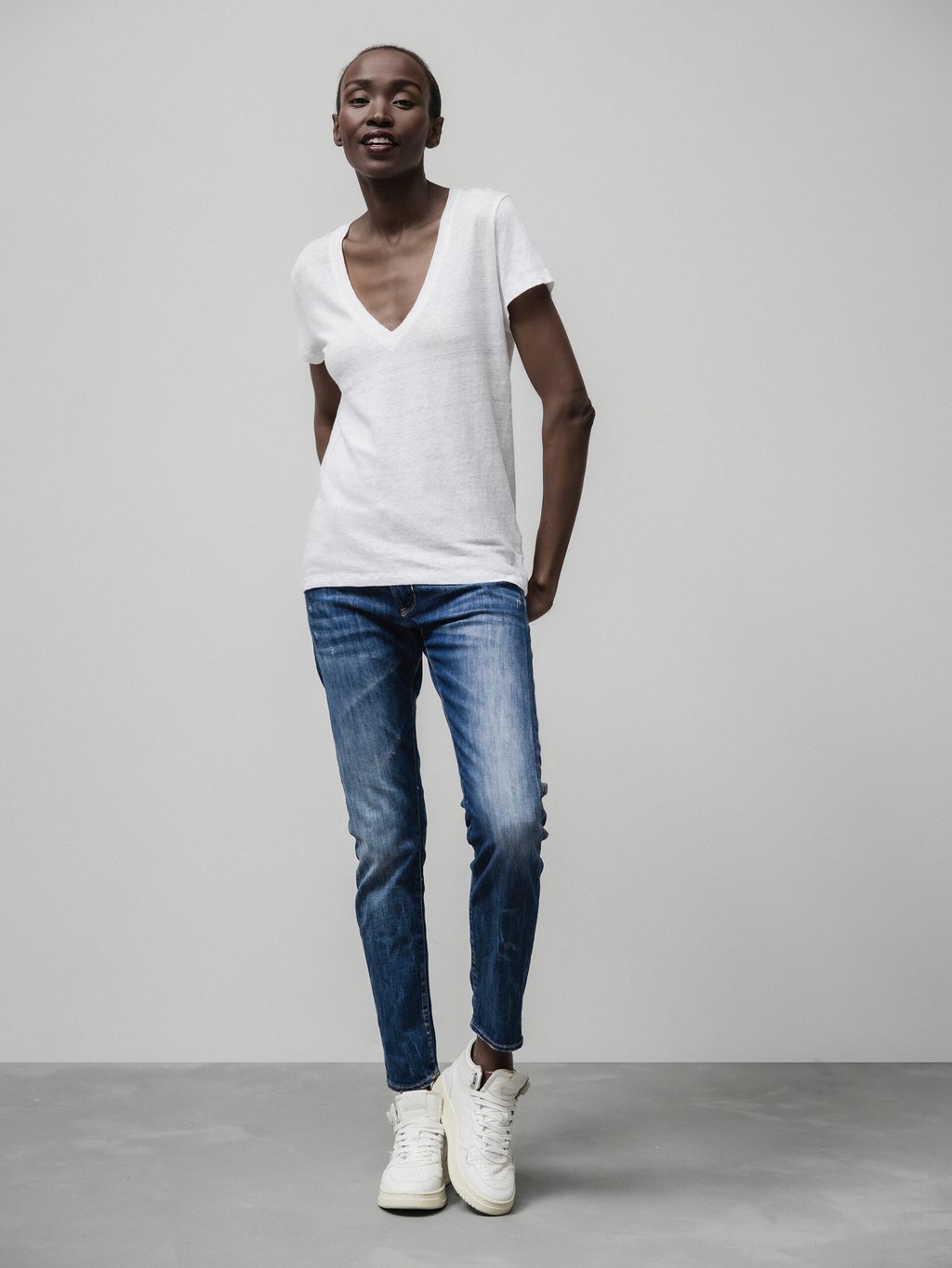 Detailansicht von Boyfriend Jeans von LE TEMPS DES CERISES