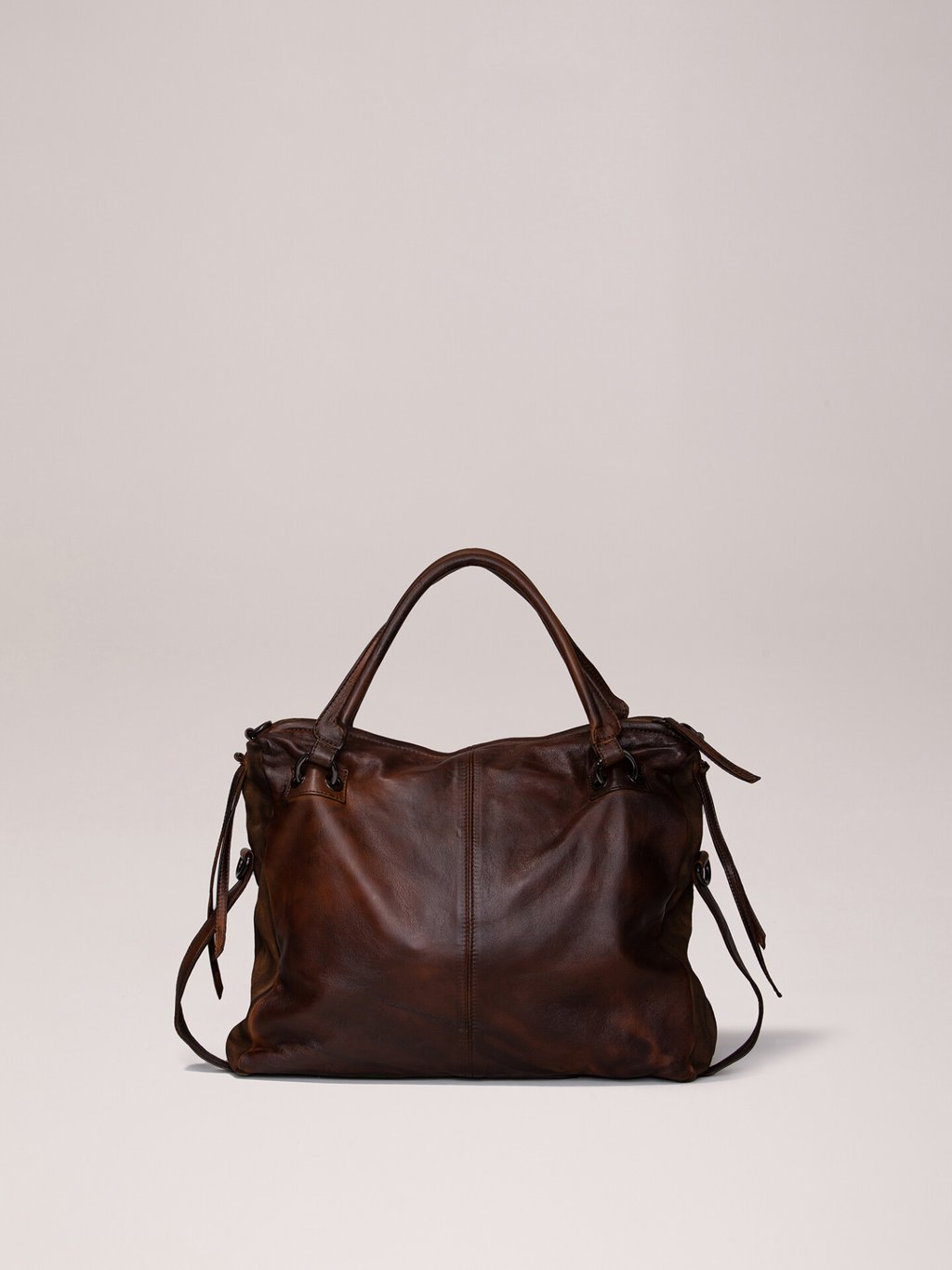 Detailansicht von Handtasche aus Leder von REPTILE'S HOUSE