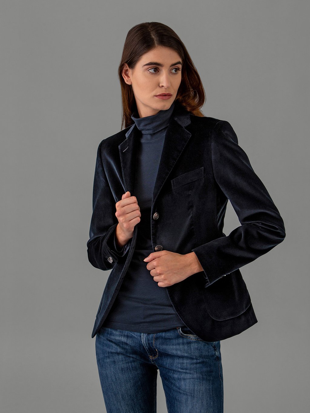 Detailansicht von Samtblazer aus Baumwolle von TAGLIATORE