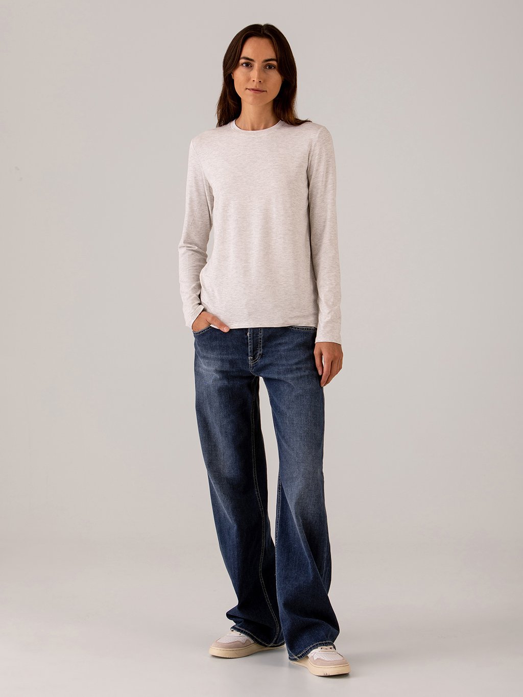 Detailansicht von Straight Leg Jeans von DONDUP