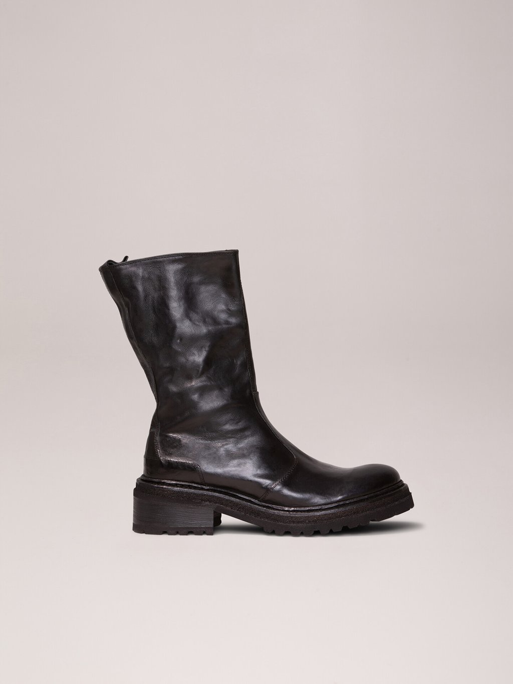 Detailansicht von Lederstiefel von CORDWAINER