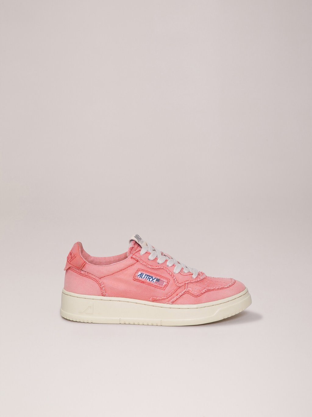 Detailansicht von Sneaker von AUTRY