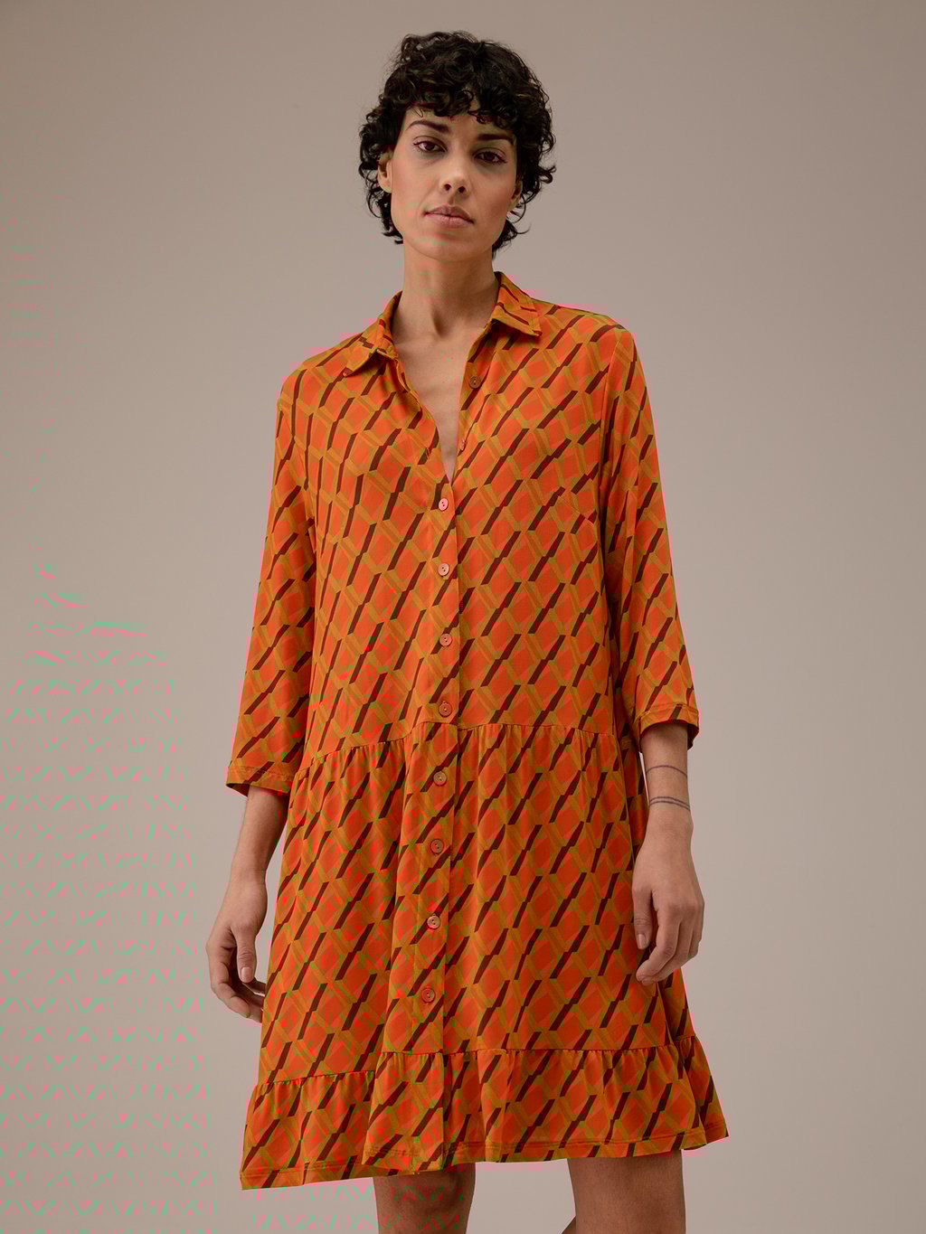 Detailansicht von Kurzes Blusenkleid von SIYU