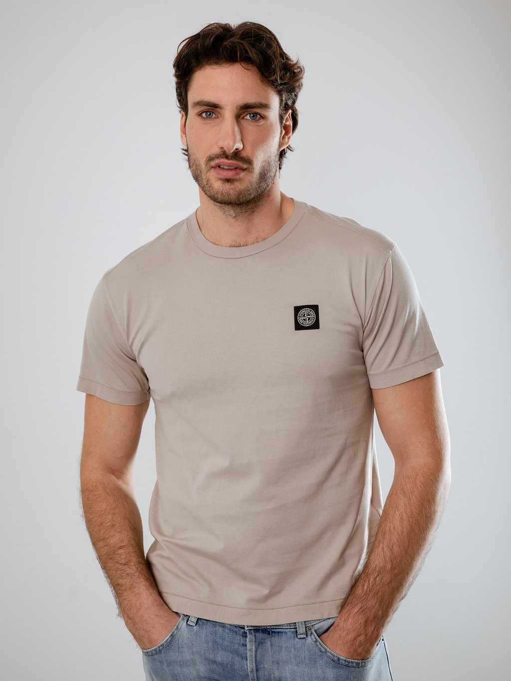 Detailansicht von T-Shirt aus Baumwolle von STONE ISLAND