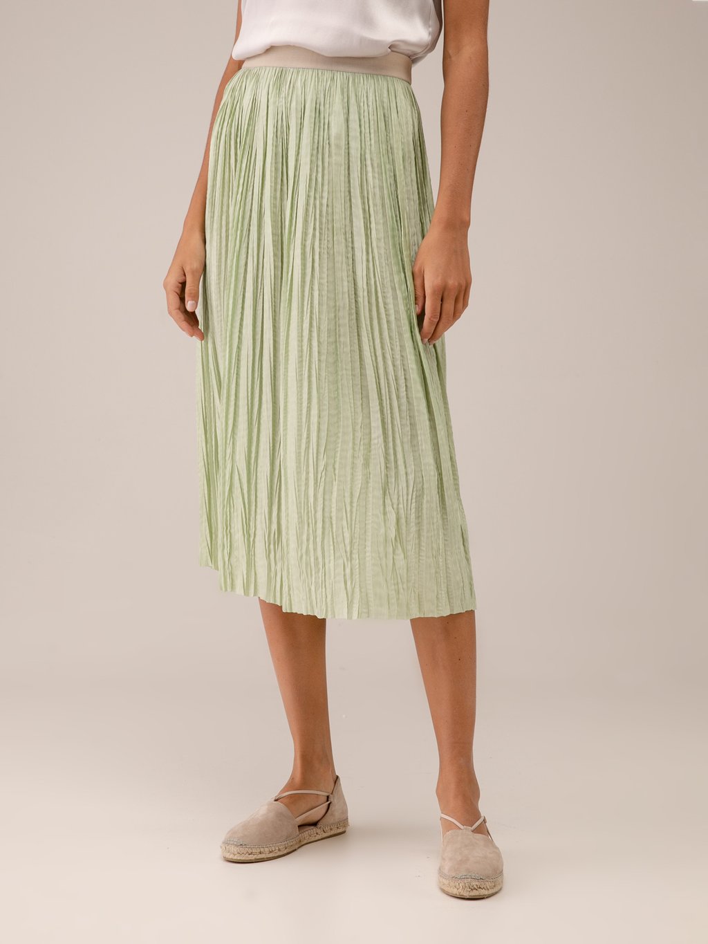 Detailansicht von Midi-Plisseerock von ROBERTO COLLINA