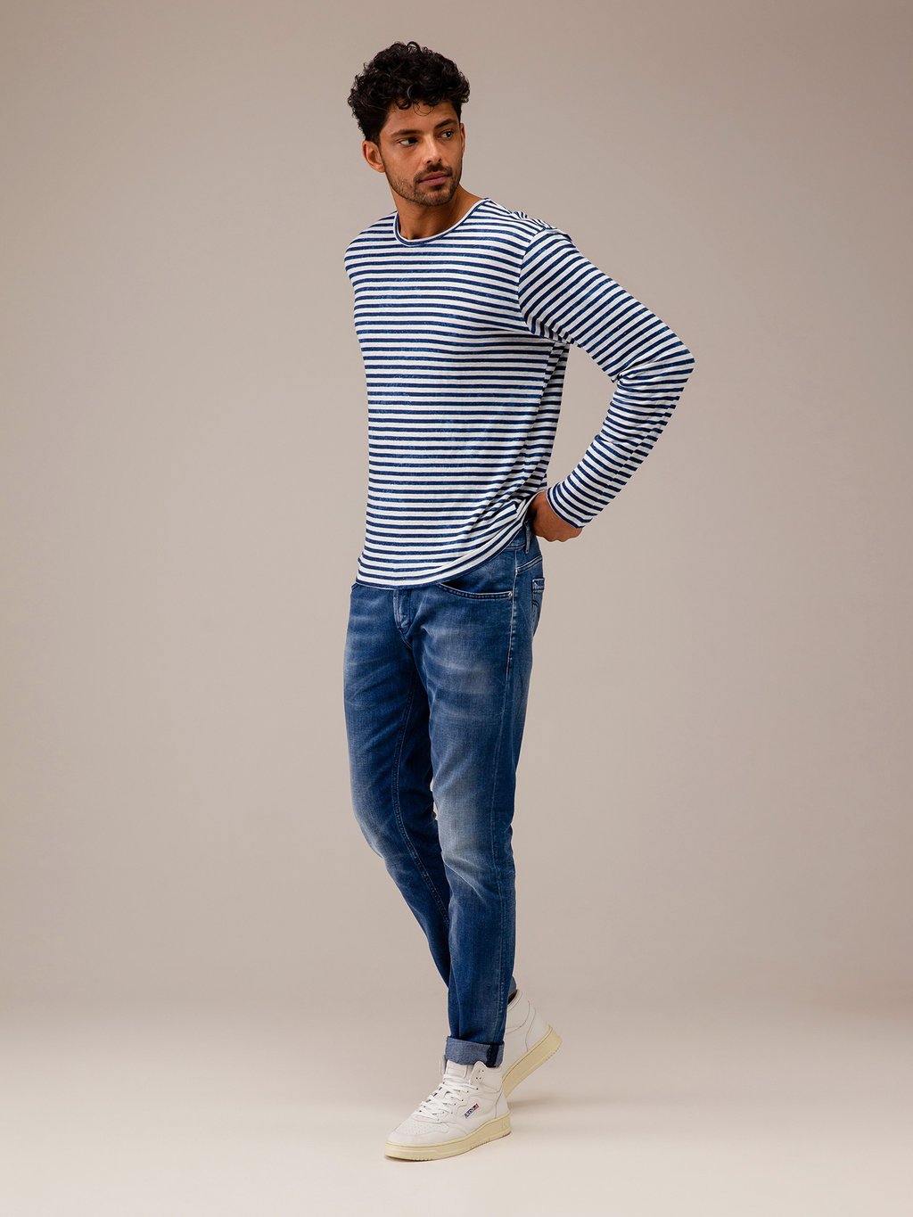 Detailansicht von Langarmshirt aus Leinen von STEFAN BRANDT