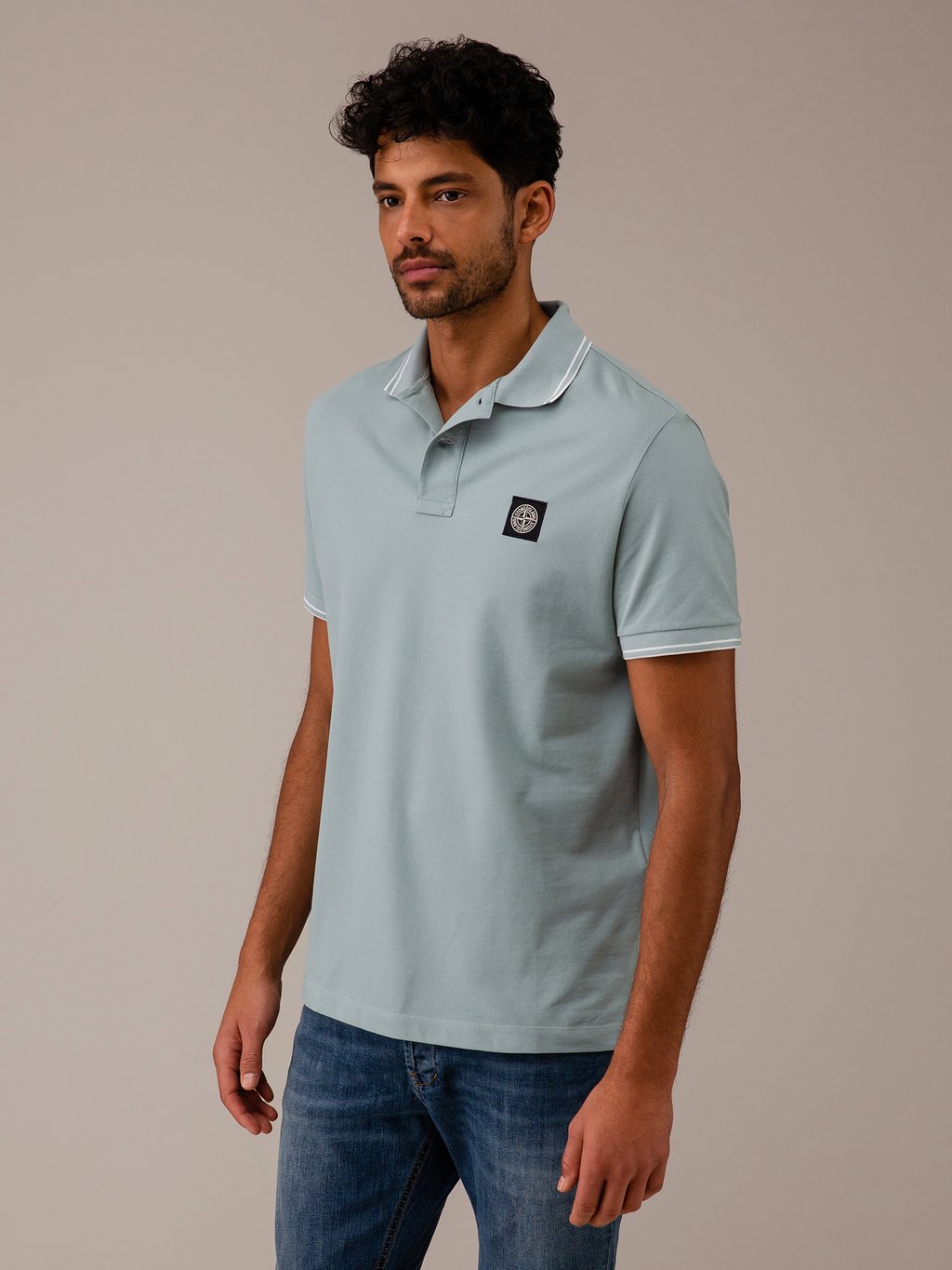 Detailansicht von Kurzarm-Poloshirt aus Baumwolle von STONE ISLAND