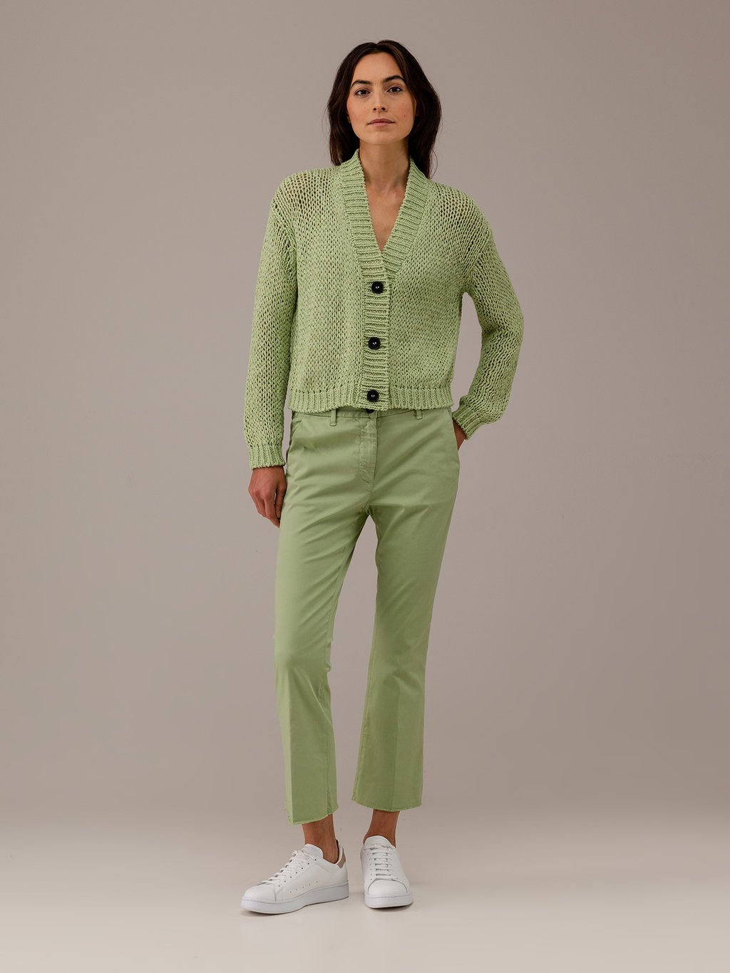 Detailansicht von Cropped Bootcut Hose von NINE IN THE MORNING