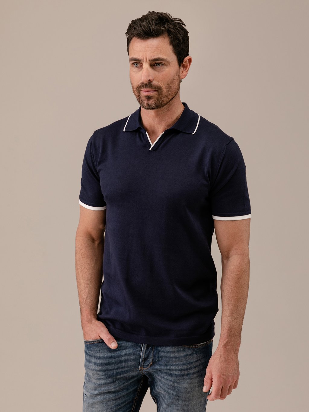 Detailansicht von Kurzarm-Poloshirt aus Baumwolle von DANIELE FIESOLI