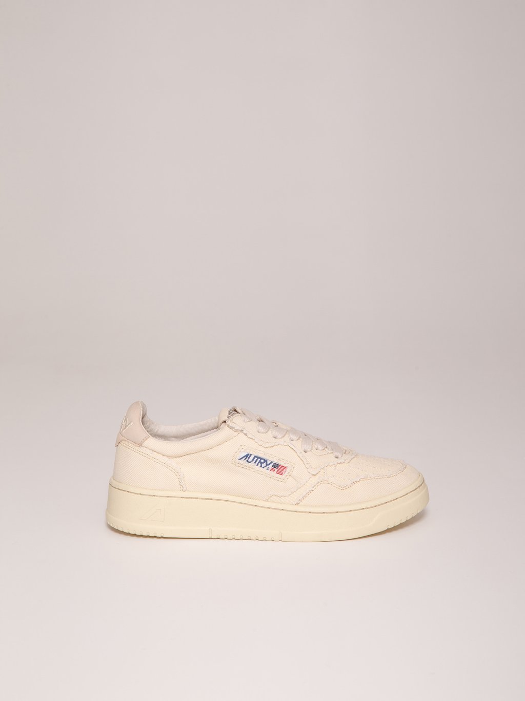 Detailansicht von Sneaker von AUTRY