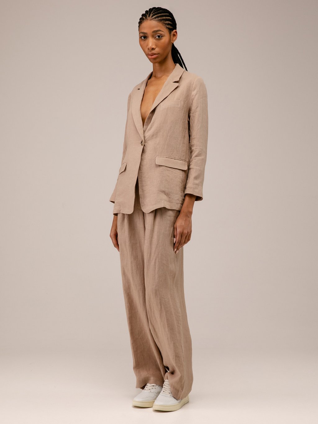 Detailansicht von Weite Hose aus Leinen von JC SOPHIE