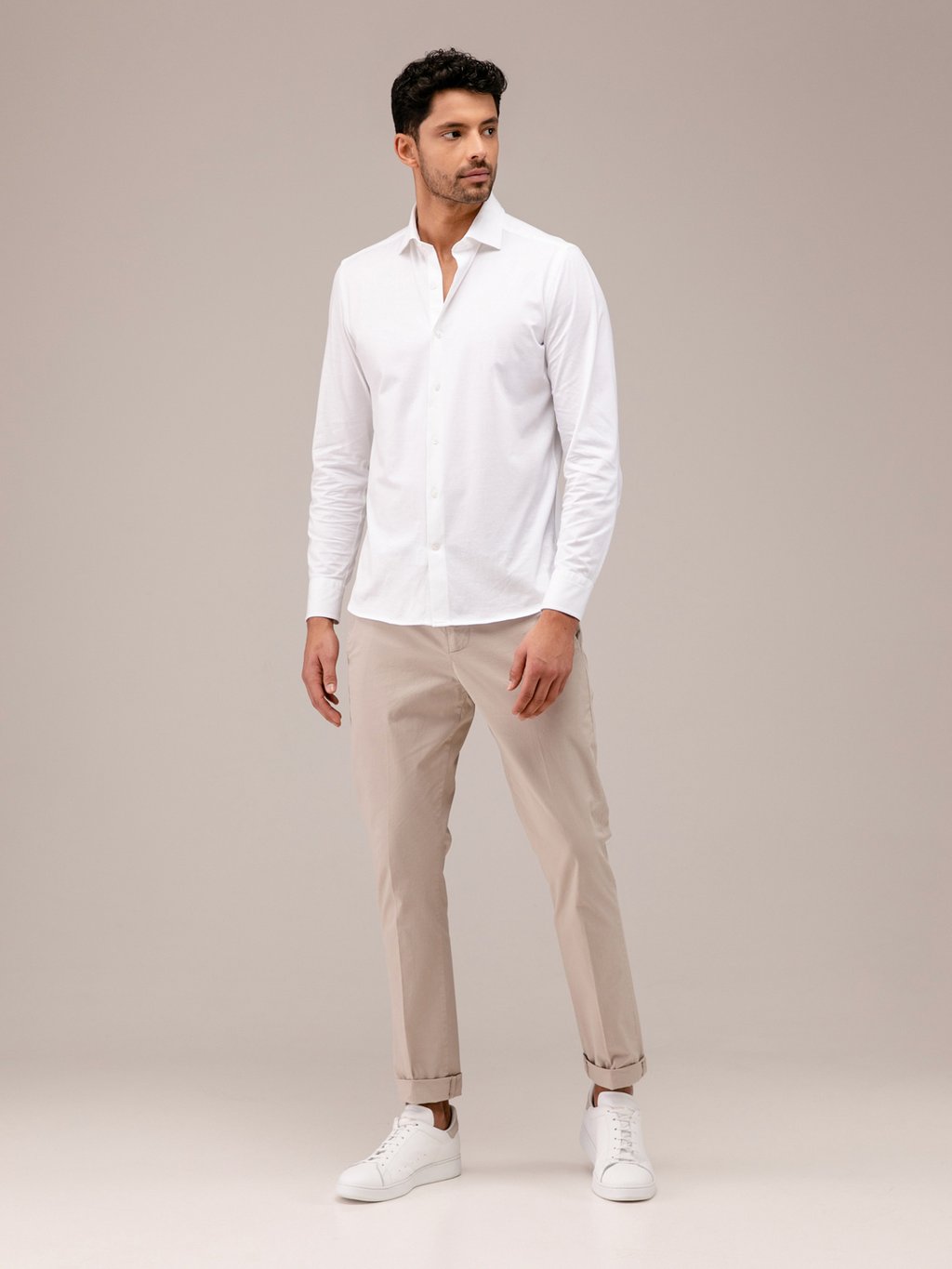 Detailansicht von Baumwollhemd mit Haifischkragen von SONRISA