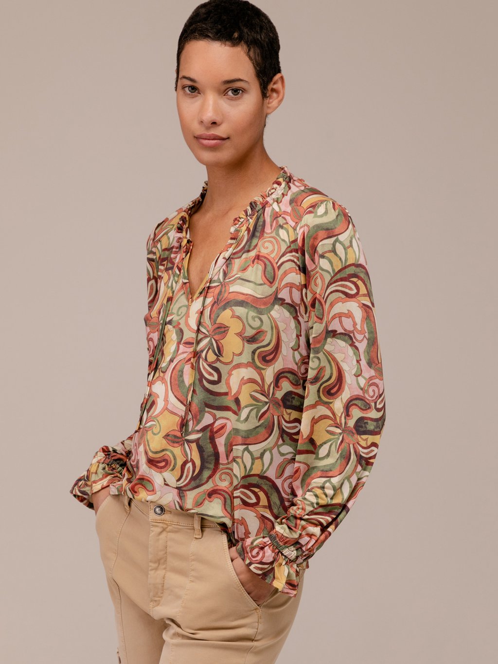 Detailansicht von Gemusterte Bluse von DANIELS