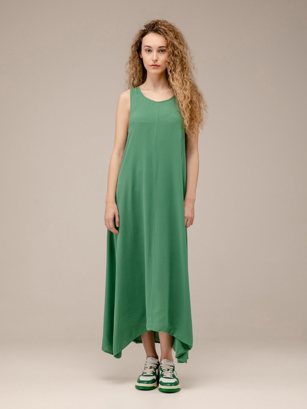 Detailansicht von Maxi-Kleid aus Seide von PRIVATE 02 04