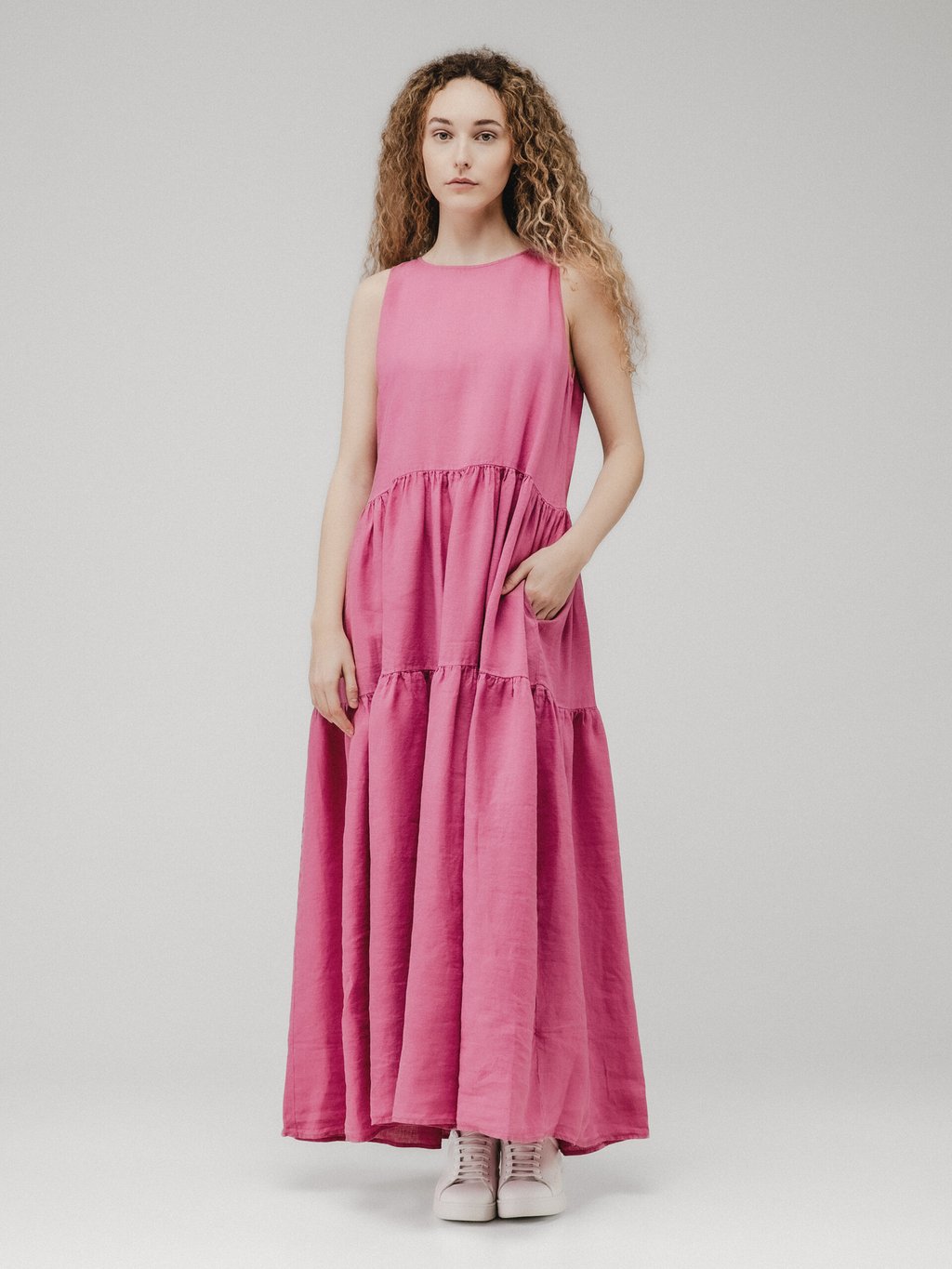 Detailansicht von Maxi-Kleid aus Leinen von ANTONELLI