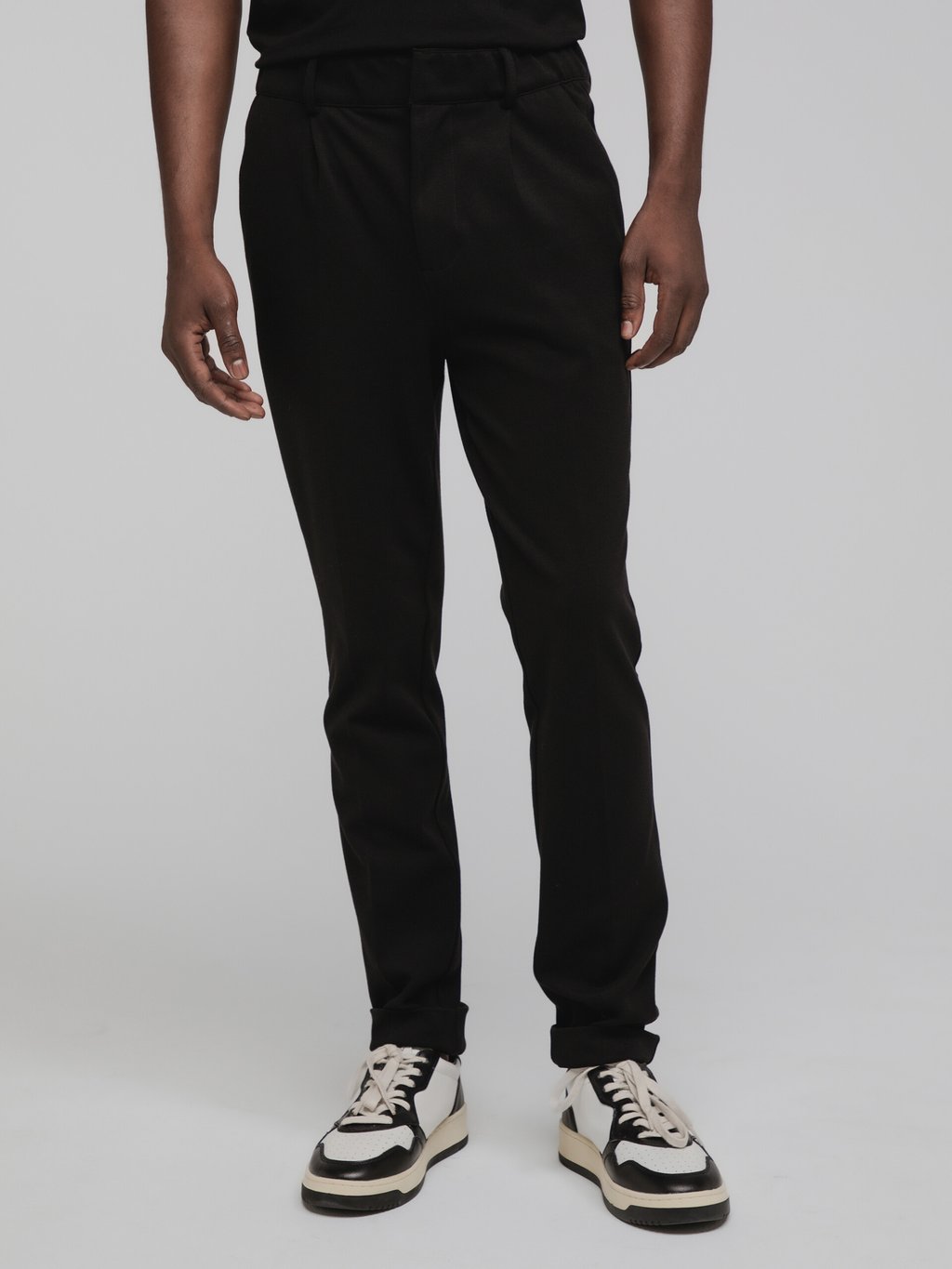 Detailansicht von Hose mit Bundfalte von KIEFERMANN