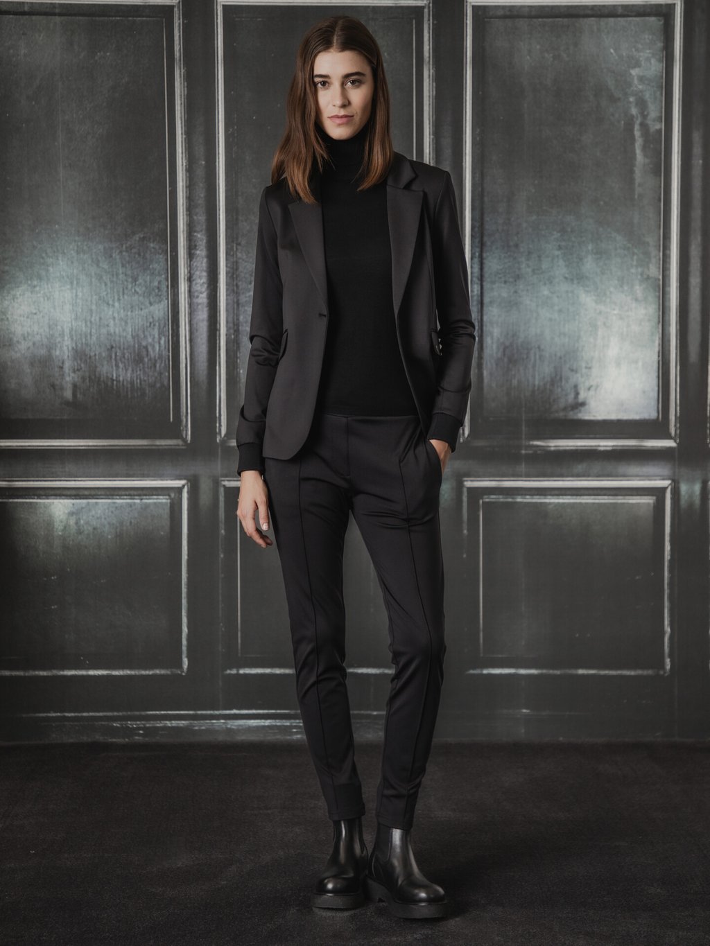 Detailansicht von Hose im Jogging-Stil von ELIAS RUMELIS