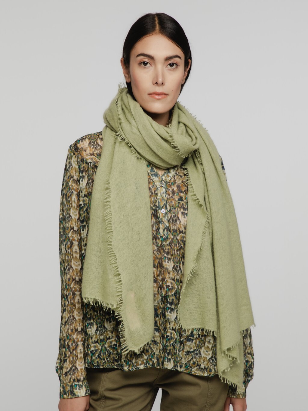 Detailansicht von Schal aus Cashmere von PUR SCHOEN