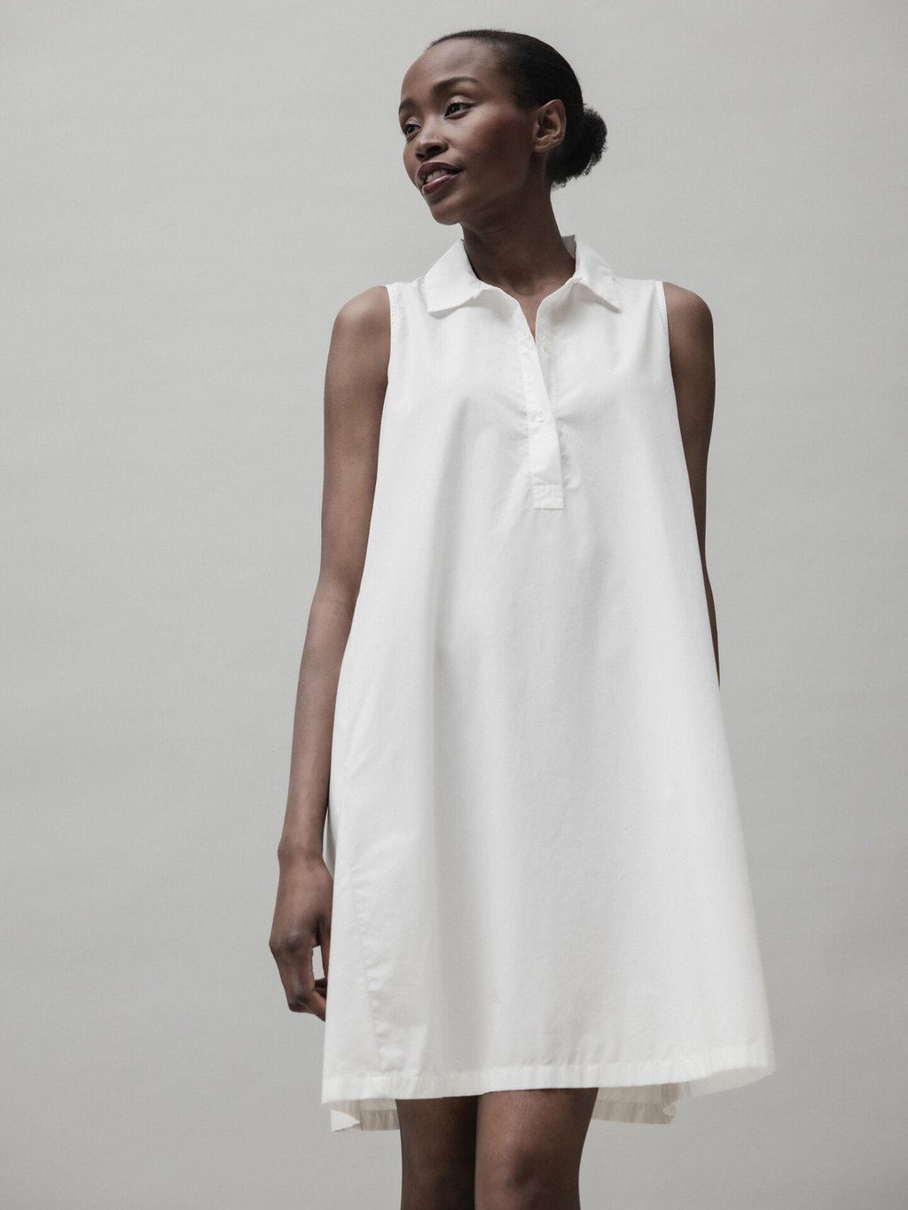 Detailansicht von Kurzes Blusenkleid aus Baumwolle von ROBERT FRIEDMAN