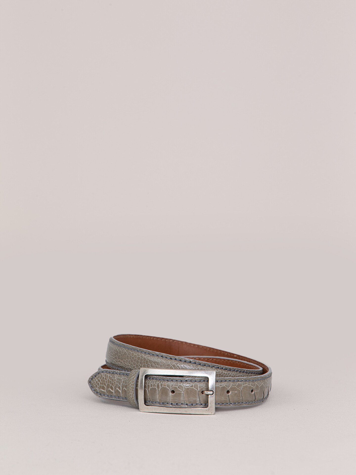 Detailansicht von Strukturierter Gürtel aus Leder von REPTILE’S HOUSE