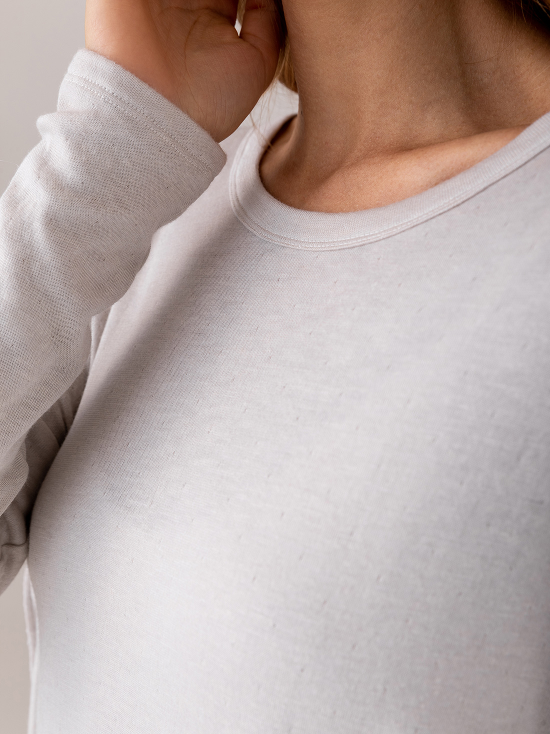 Detailansicht von Langarmshirt von PUROTATTO