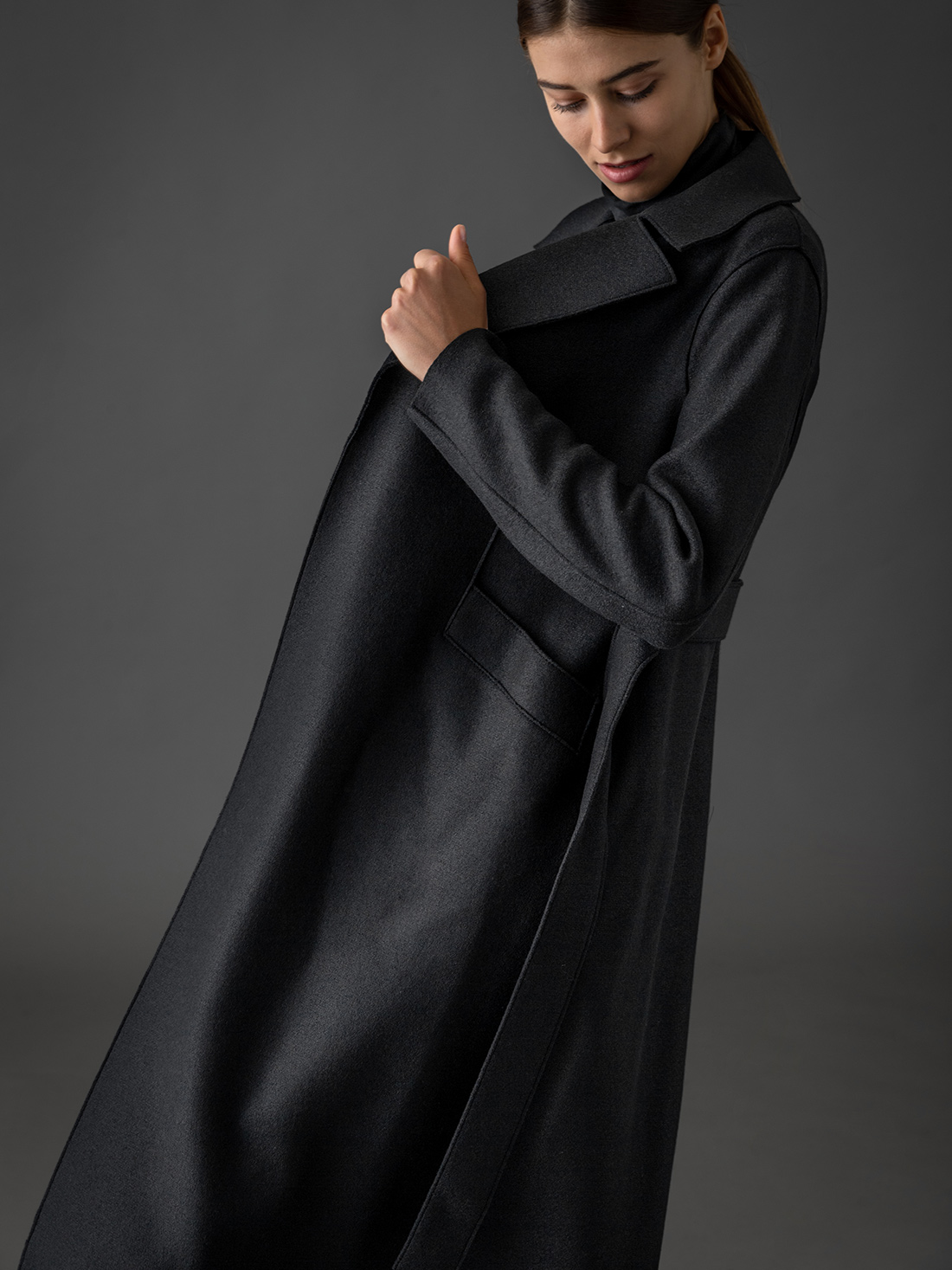 Detailansicht von Schurwollmantel von HARRIS WHARF LONDON