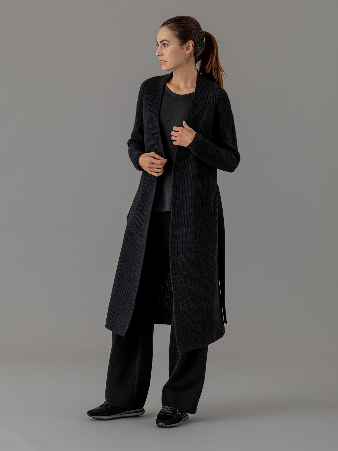 Detailansicht von Strickmantel aus Cashmere von 360 CASHMERE