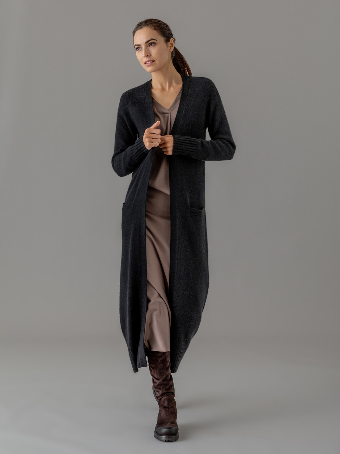 Detailansicht von Langer Cardigan von DANIELS