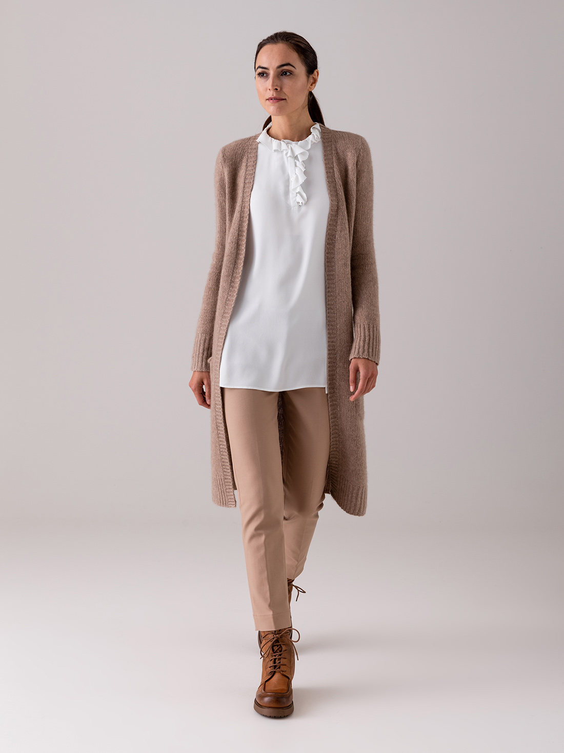 Detailansicht von Chinohose aus Baumwolle von NINE IN THE MORNING