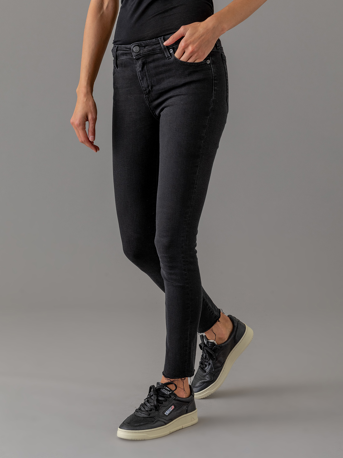 Detailansicht von Jeggings von THE NIM