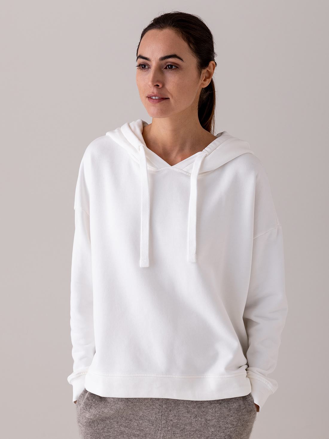 Detailansicht von Kapuzen-Sweatshirt aus Baumwolle von DANIELS