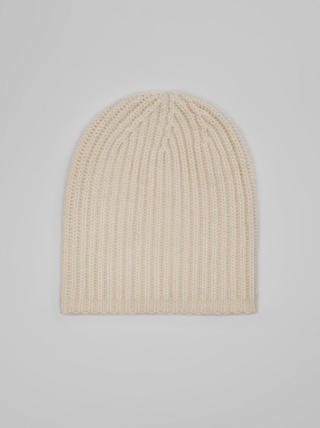 Detailansicht von Mütze aus Cashmere von WARM ME