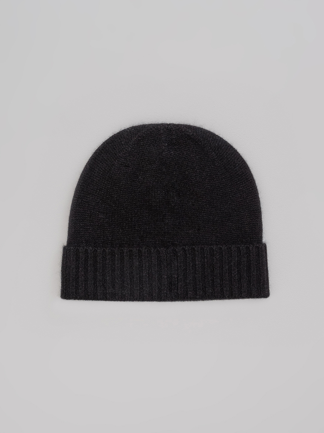 Detailansicht von Mütze aus Cashmere von DANIELS