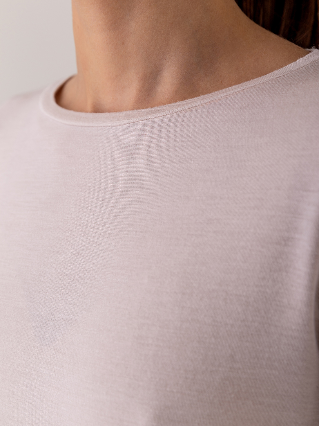 Detailansicht von Langarmshirt aus Modal von ANTONELLI