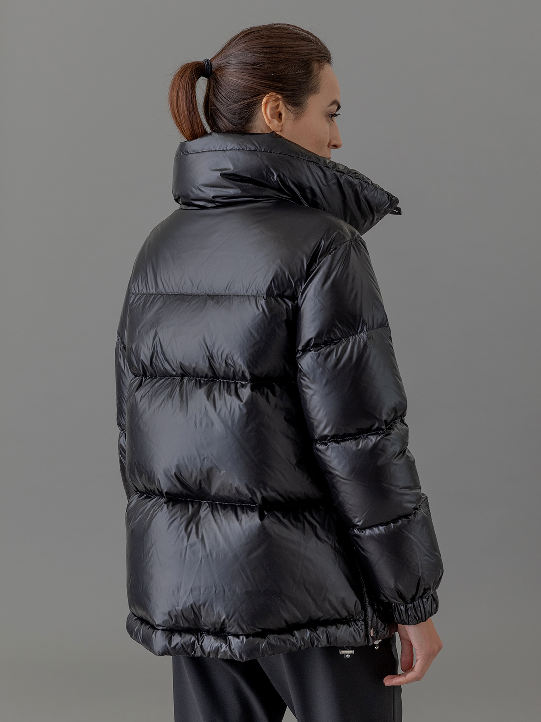 Detailansicht von Daunenjacke von WOOLRICH