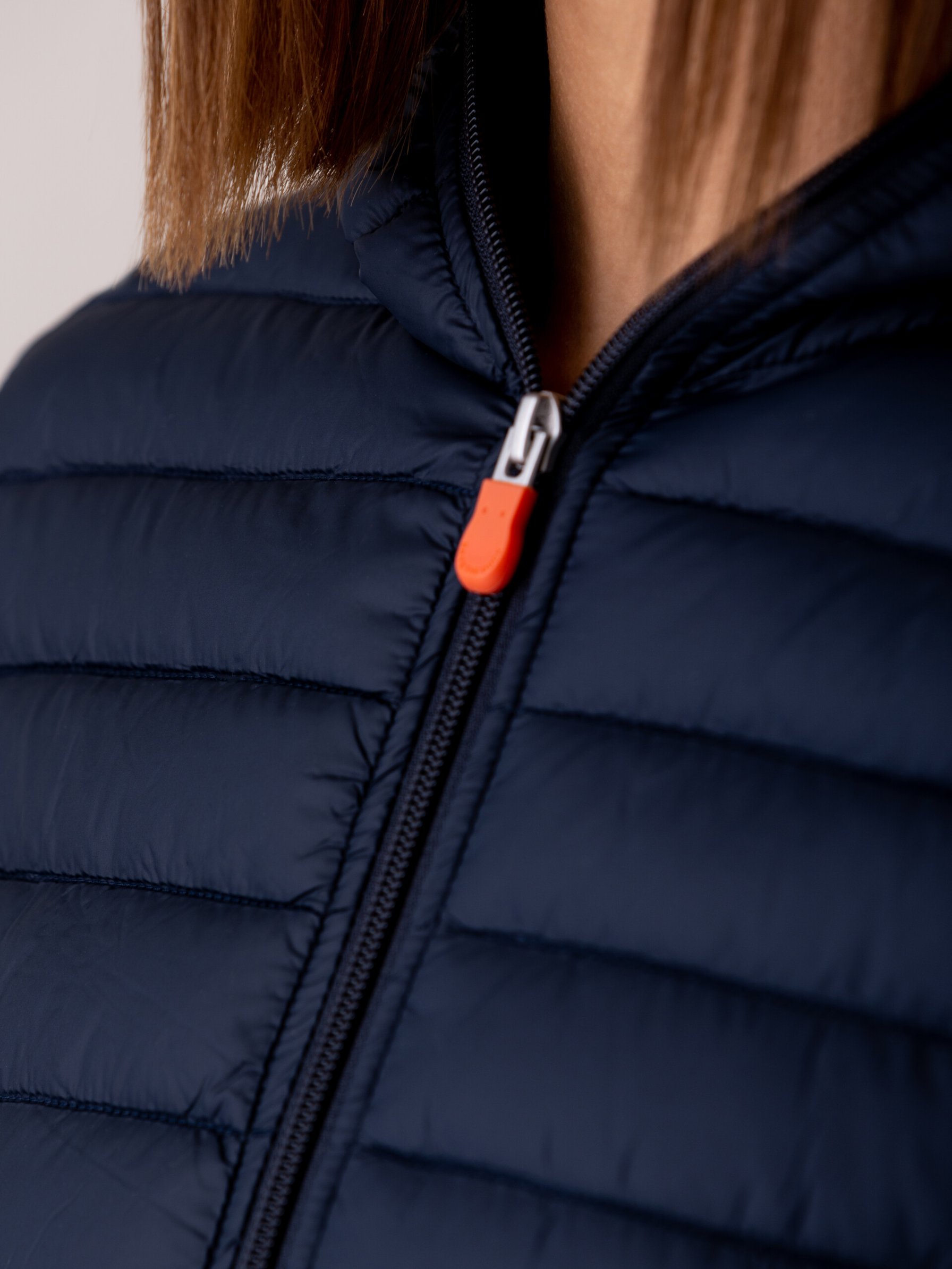Detailansicht von Steppjacke von SAVE THE DUCK