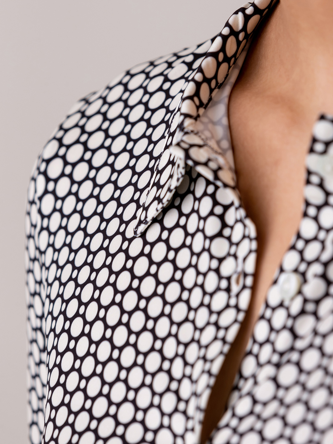 Detailansicht von Gemusterte Bluse von DANIELS