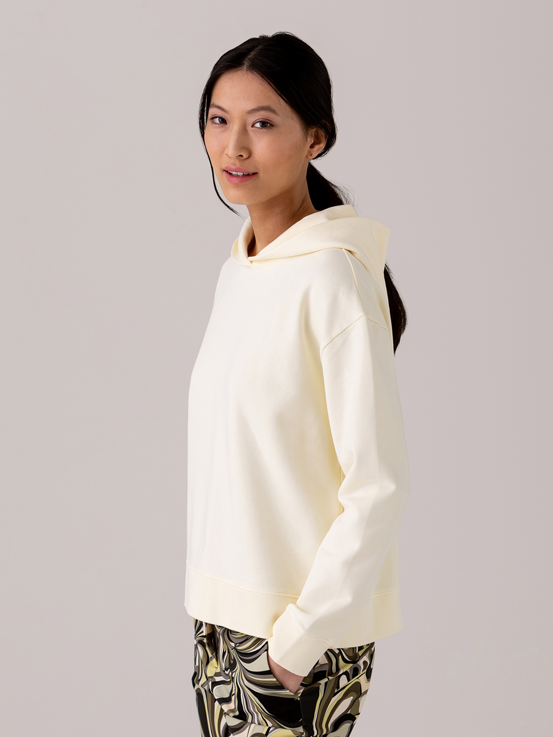 Detailansicht von Kapuzen-Sweatshirt aus Baumwolle von DANIELS