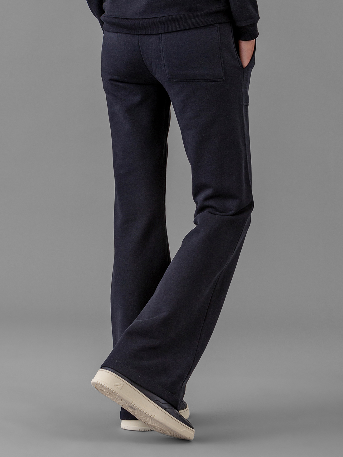 Detailansicht von Flared Sweathose aus Baumwolle von DANIELS