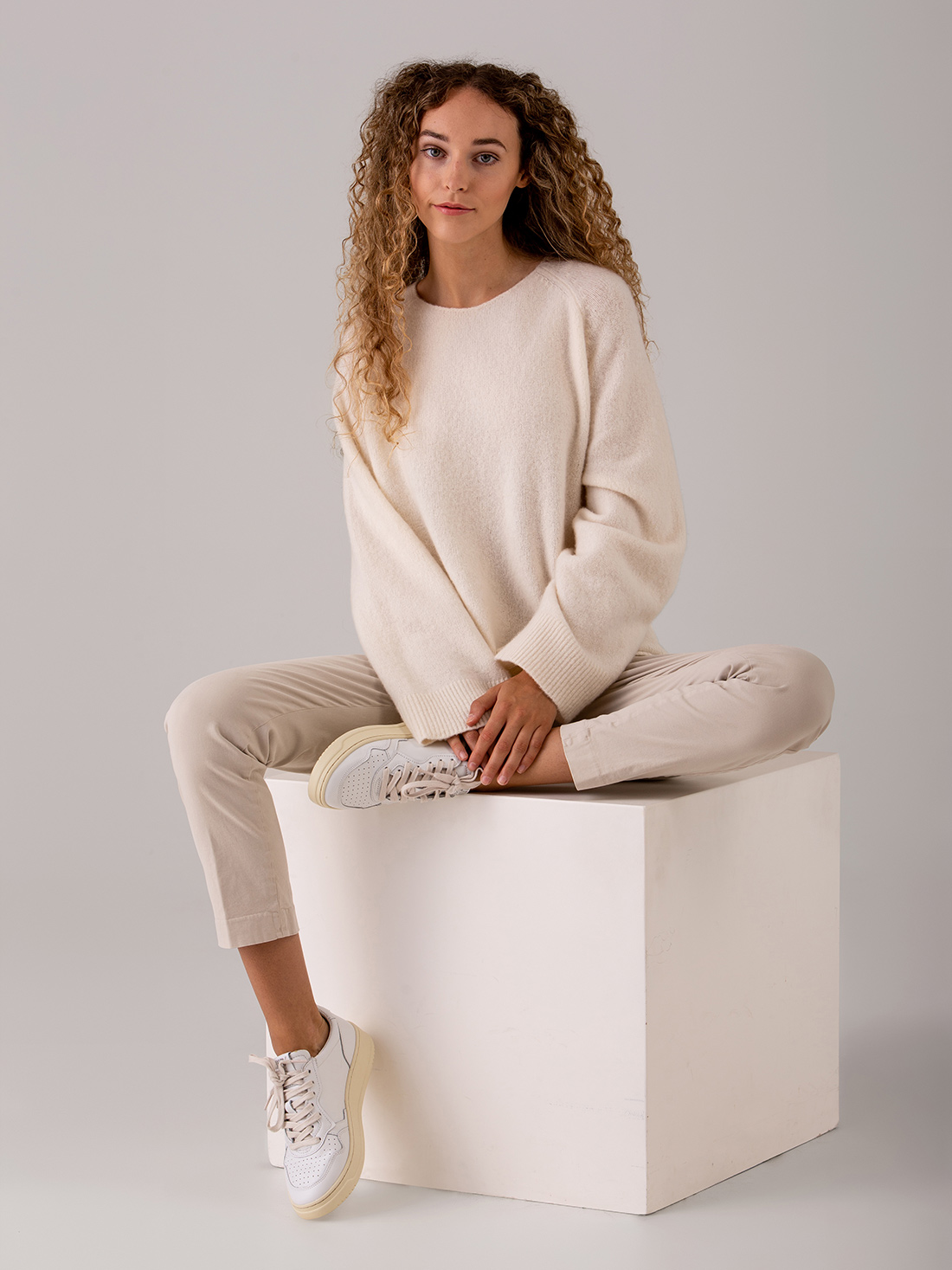 Detailansicht von Weiter Pullover aus Cashmere von DANIELS