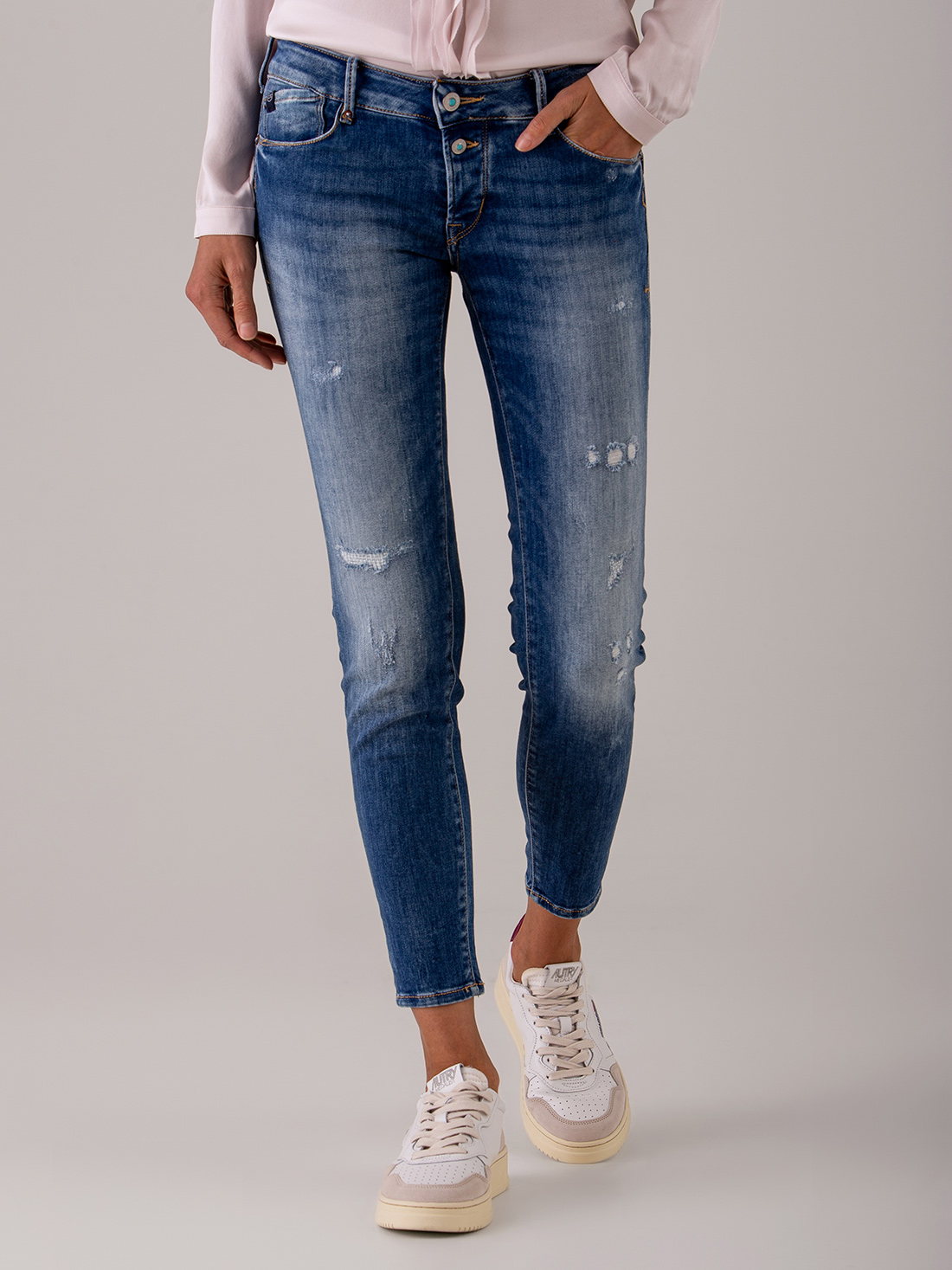 Detailansicht von Skinny Jeans von LE TEMPS DES CERISES