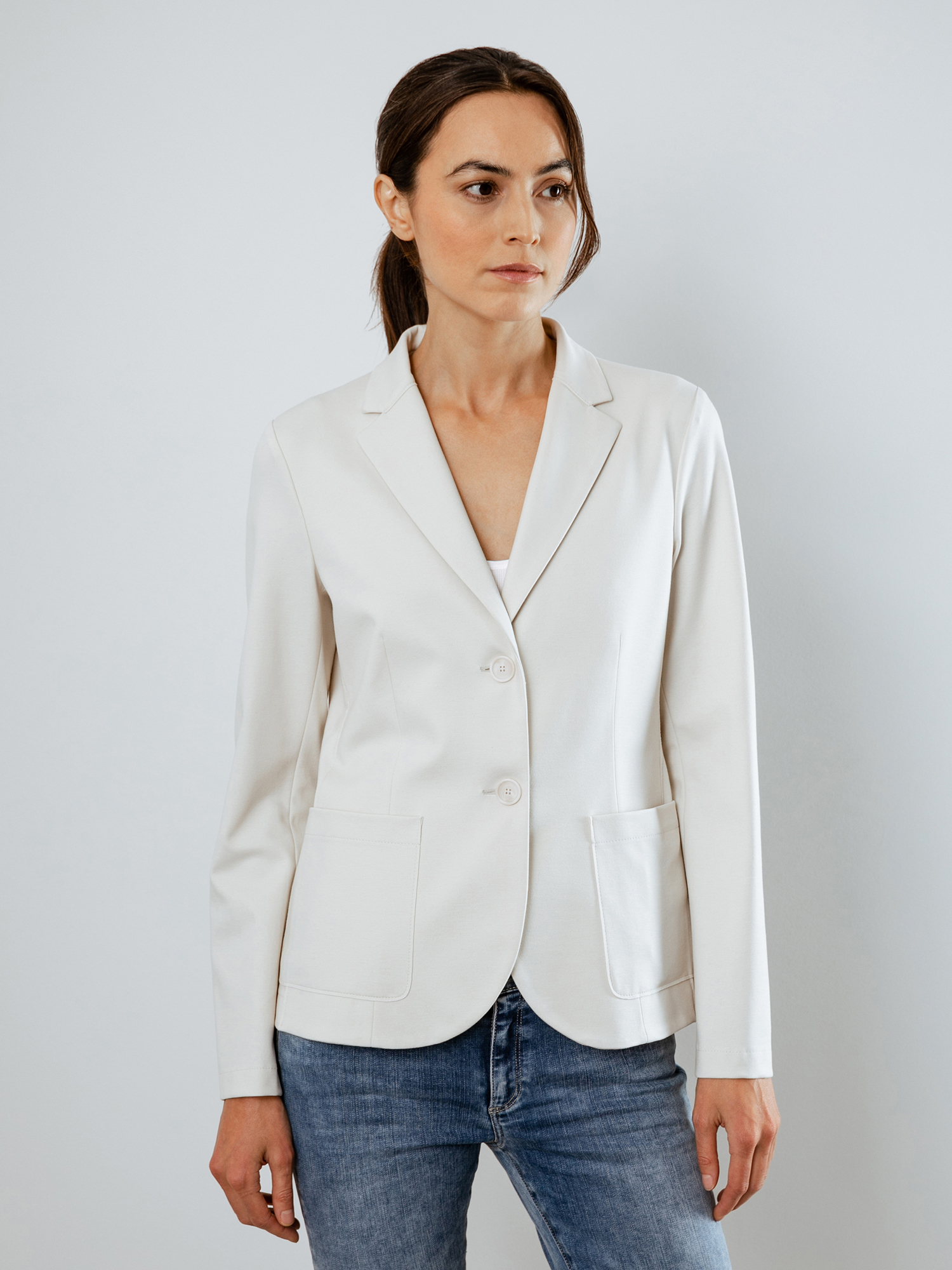 Detailansicht von Jersey Blazer von HARRIS WHARF LONDON