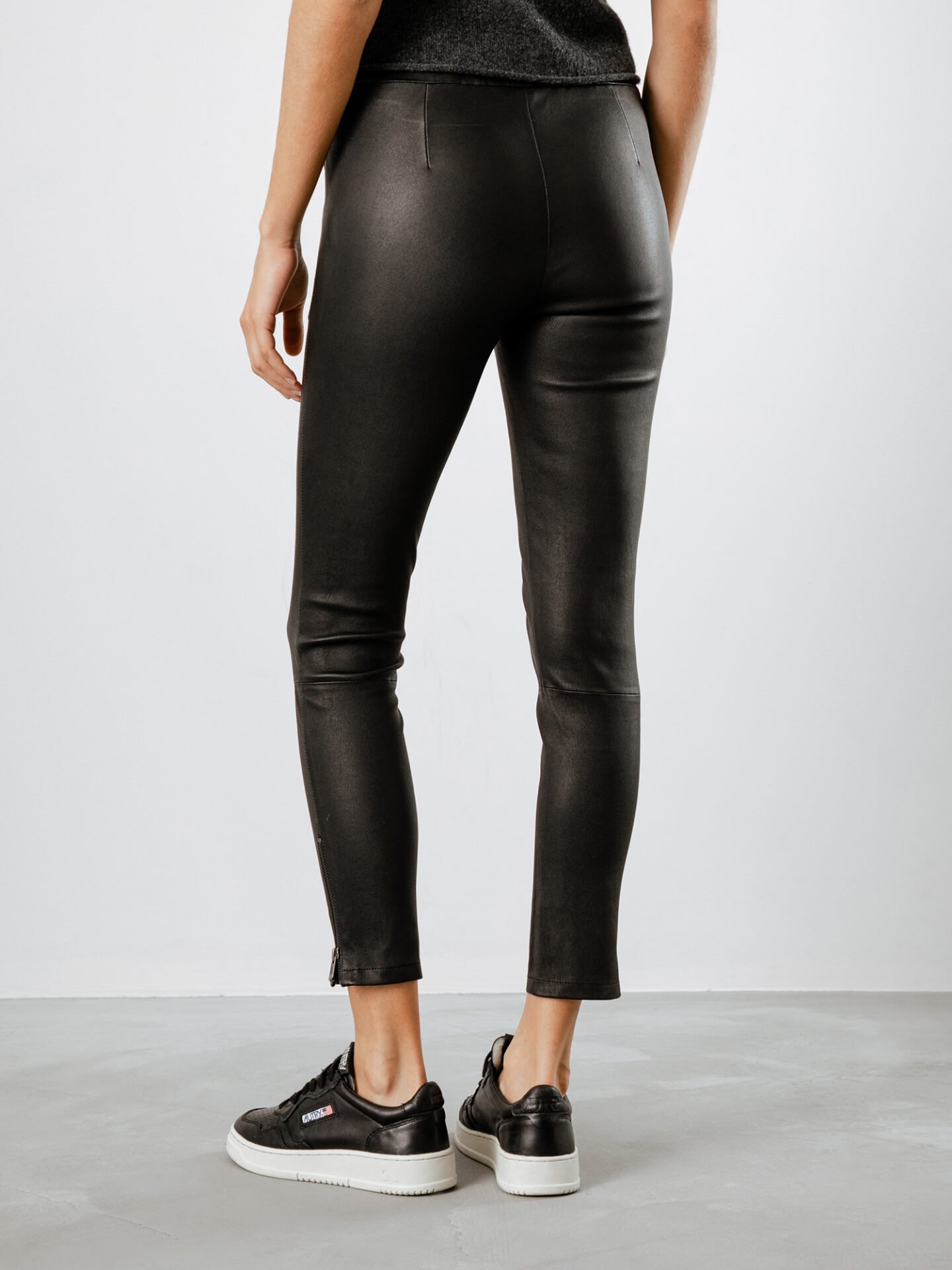 Detailansicht von Nappa-Lederhose von ARMA