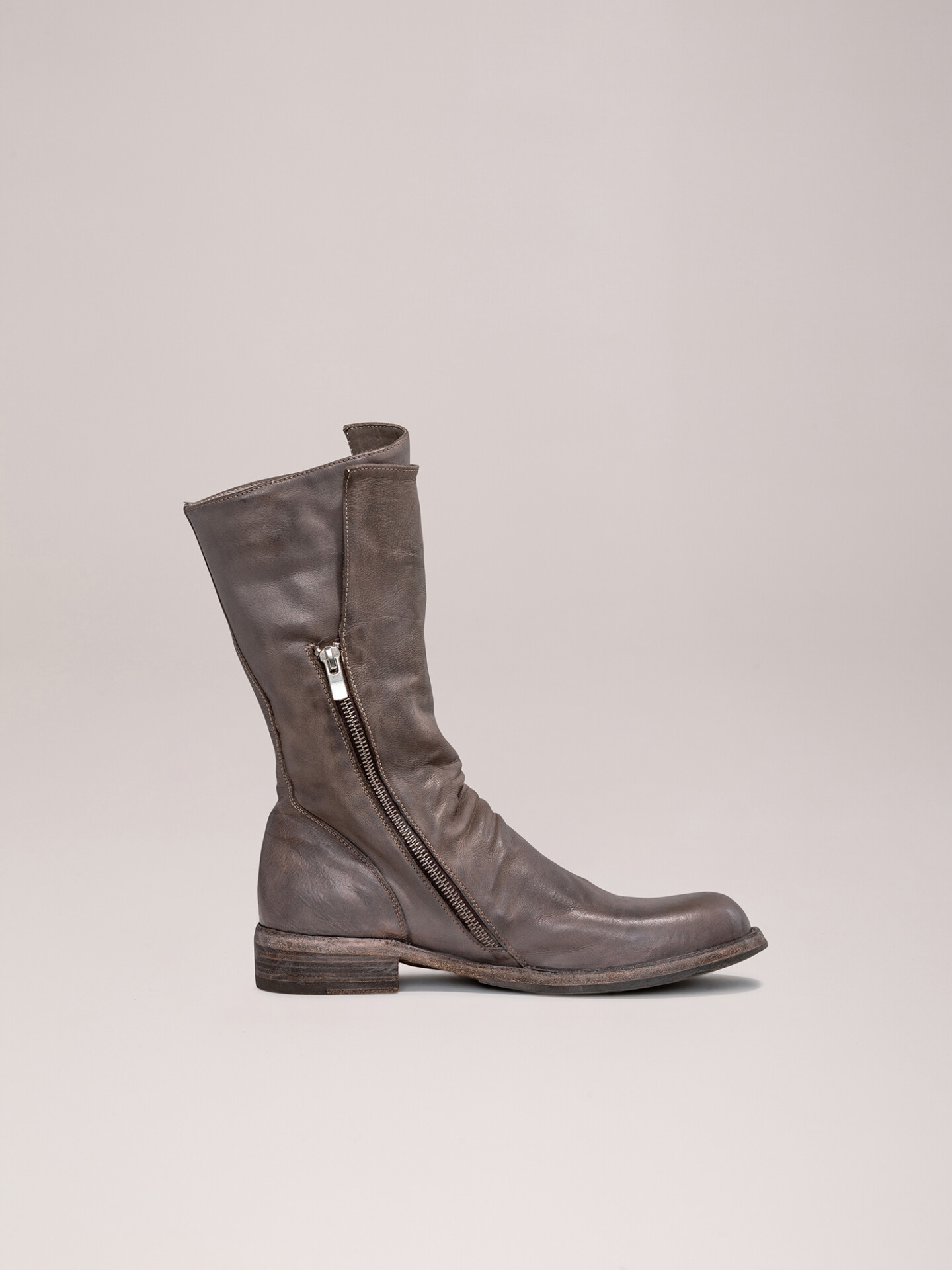 Detailansicht von Hoher Lederstiefel von OFFICINE CREATIVE