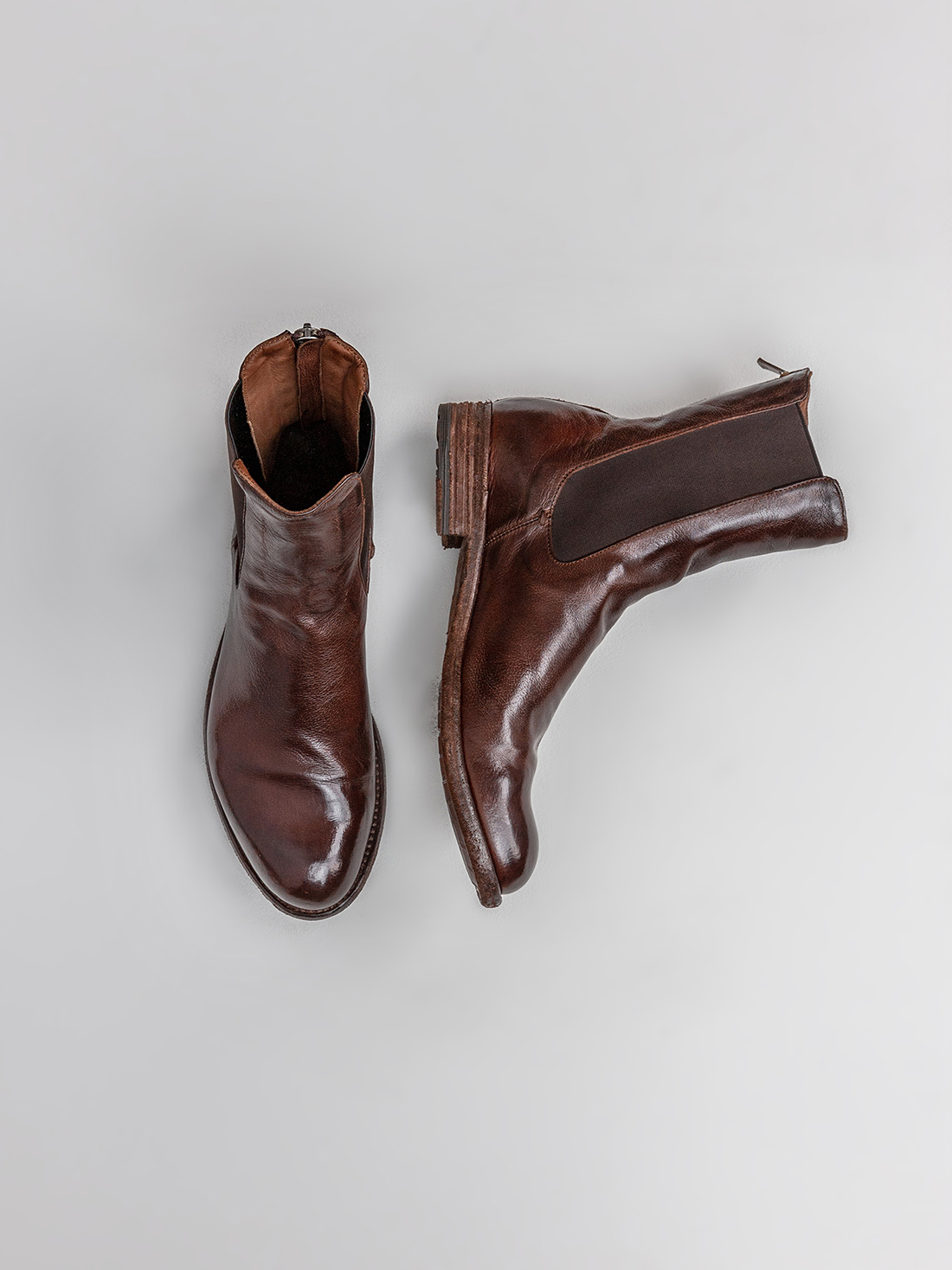 Detailansicht von Lederstiefelette von OFFICINE CREATIVE