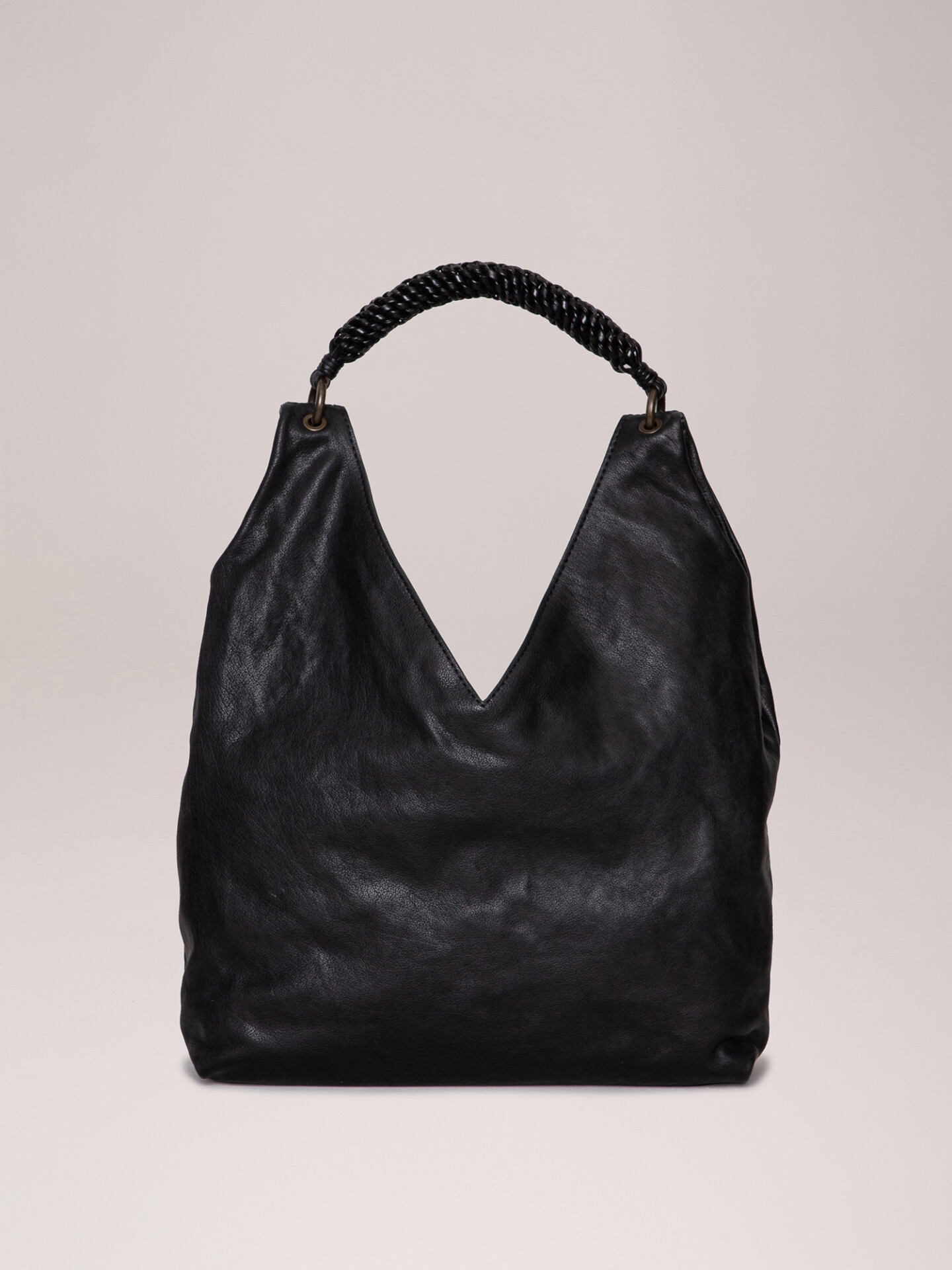 Detailansicht von Schultertasche aus Leder von OFFICINE CREATIVE