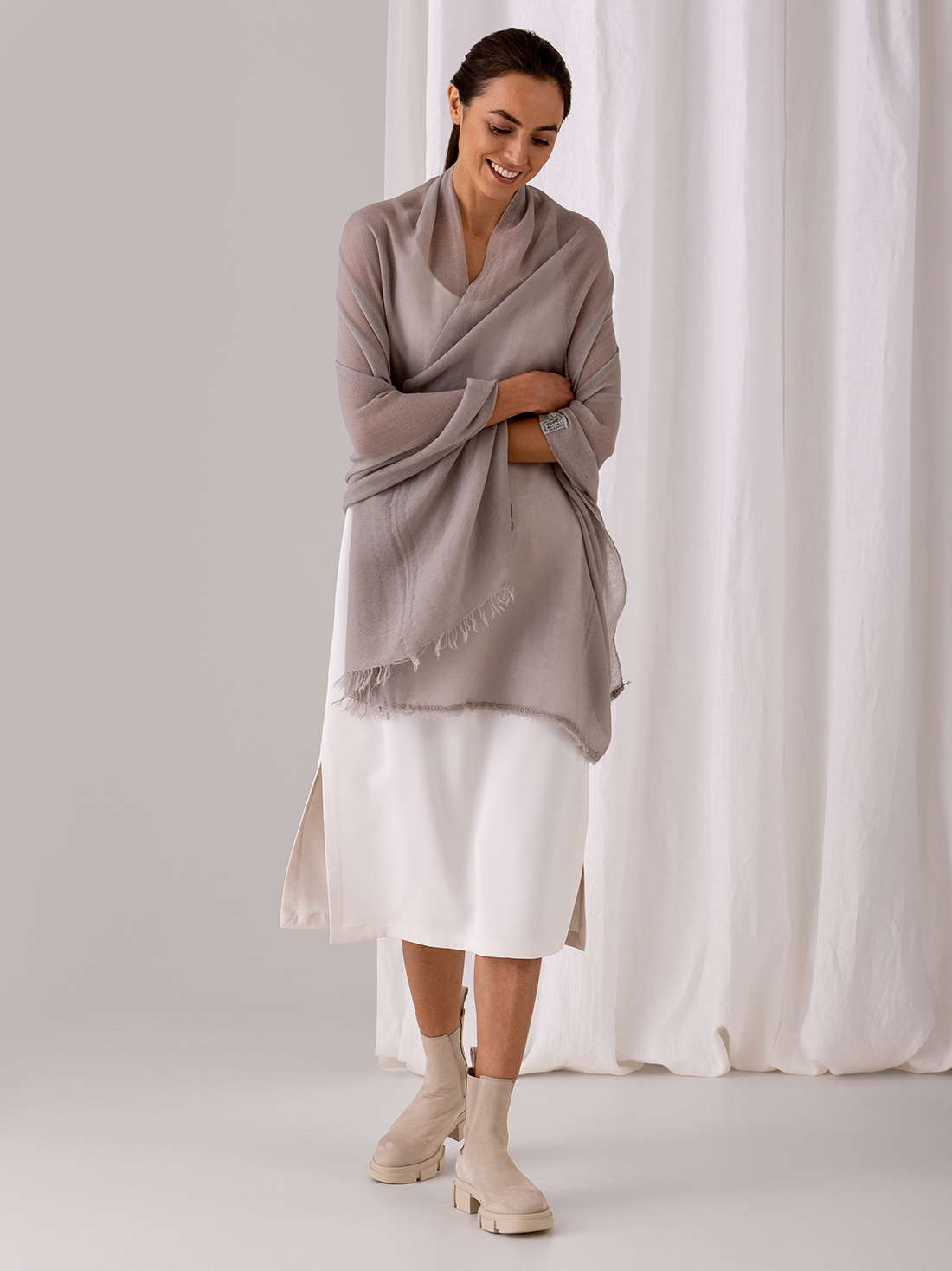 Detailansicht von Leichter Schal aus Cashmere von PRIVATE 0204